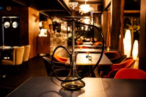 hookah-lounge-bar-table-relaxation-habit